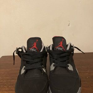 Jordan 4 breds
